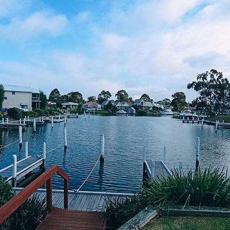 Captains Cove 1St Floor Spa Luxury Apartments - Free Netflix Paynesville Luaran gambar