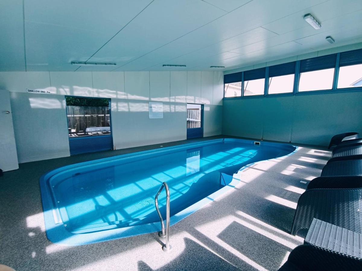 Captains Cove 1St Floor Spa Luxury Apartments - Free Netflix Paynesville Luaran gambar